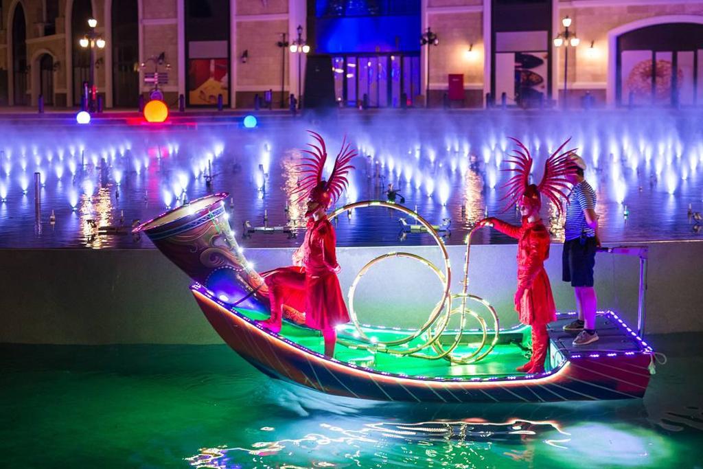 SHOW W LAND OF LEGENDS